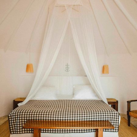 Les Bains Gardians Hotell Saintes-Maries-de-la-Mer Eksteriør bilde